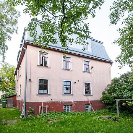 Artists Apartment Near Telliskivi Creative Centre تالين المظهر الخارجي الصورة