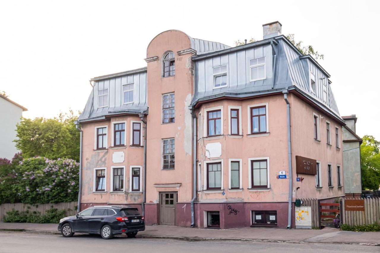 Artists Apartment Near Telliskivi Creative Centre تالين المظهر الخارجي الصورة